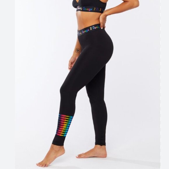 Savage x Fenty High Rise Rainbow Foil Leggings Black Caviar Size 2X NWT - Picture 1 of 8